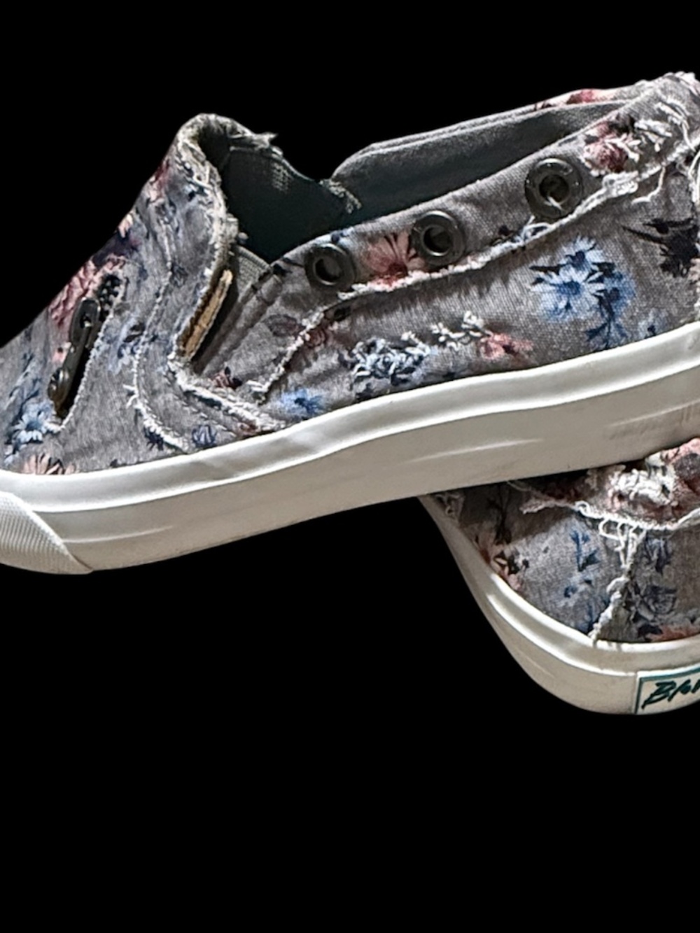 Blowfish Slip-on Sneakers (7.5)
